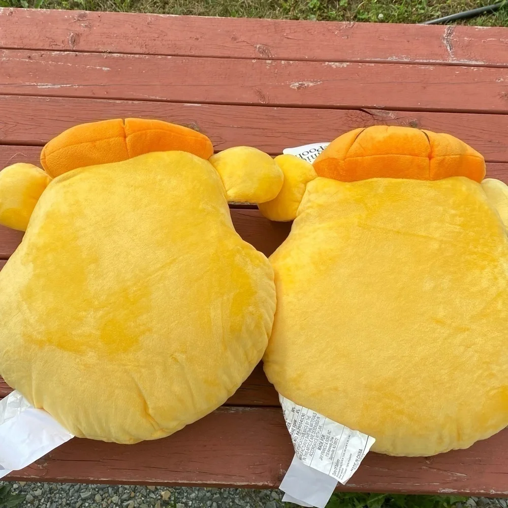 Disney Winnie the Pooh Acorn Fall Face Pillow Halloween Thanksgiving Pair Lot